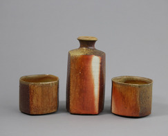 ceramicsfox-nicelyflask-with-cups-012018.jpg