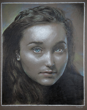 An example of a student's portrait from the Foundation in Drawing class. 